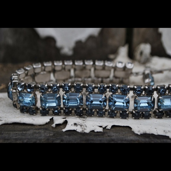 Vintage Jewel Choker - Picture 1 of 5